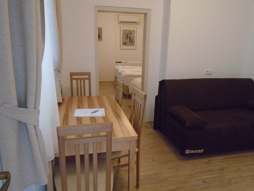 Alo Apartments Vila Klara Ljubljana Luaran gambar